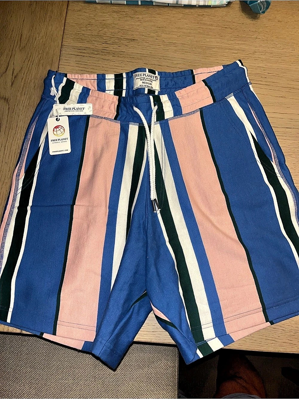 Free Planet Men's Striped Shorts in Blue & Pink Size Medium NWT